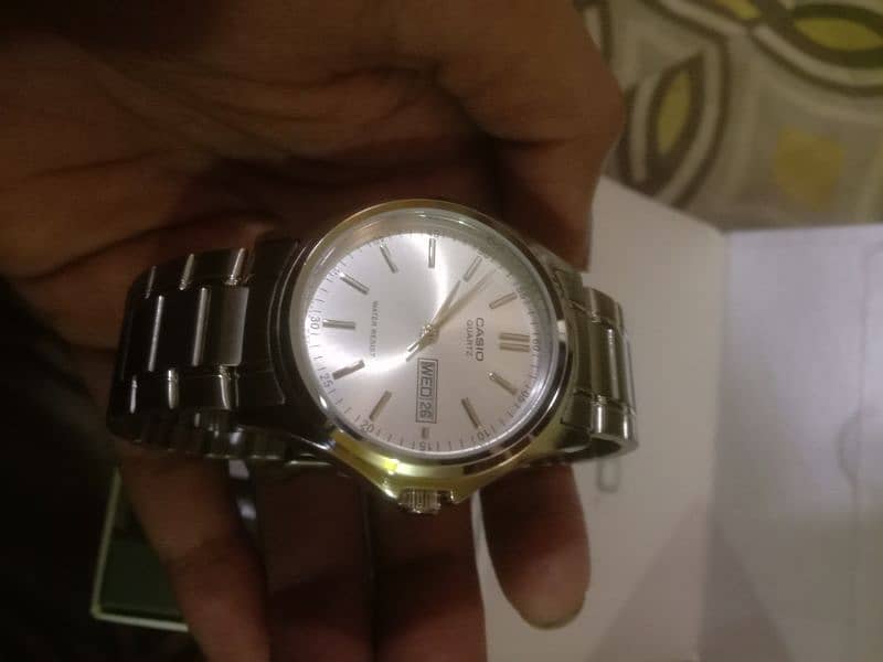 Casio MTP-1239D-7A men's watch with original box and legal stamp 9