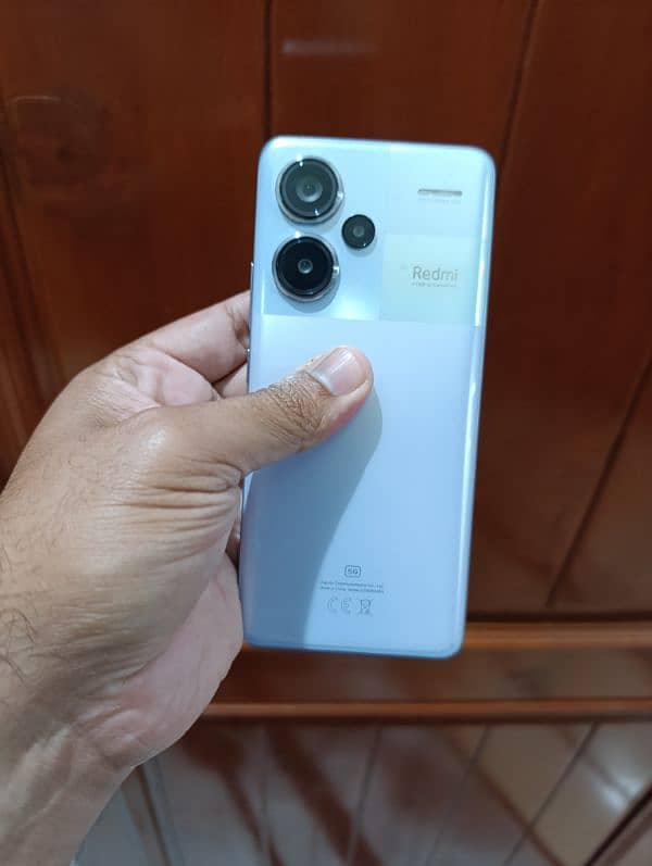 Xiaomi Redmi note 13 pro plus + 3