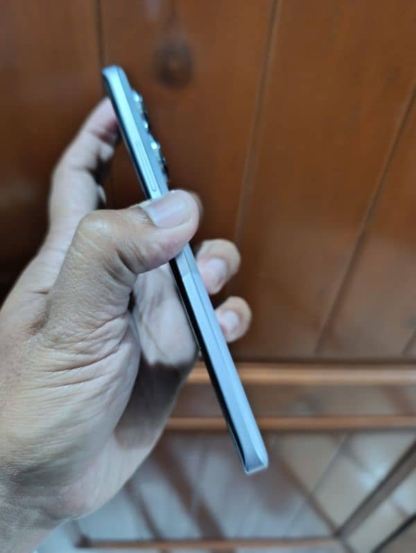 Xiaomi Redmi note 13 pro plus + 7