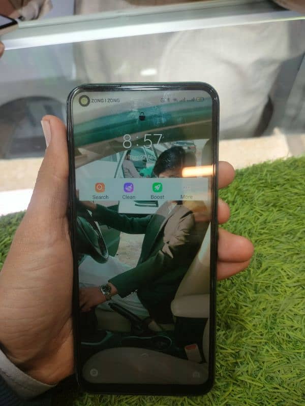 Realme 7i 8/128 condition 8/10 5