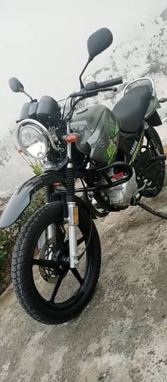 YAMAHA YBR G 2023