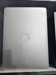 Apple MacBook air 2017 i5 Ram 8gb 258 SSD