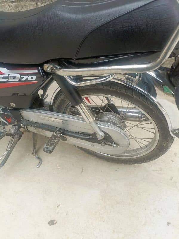 HONDA CD 70 2013 GOOD CONDITION 10