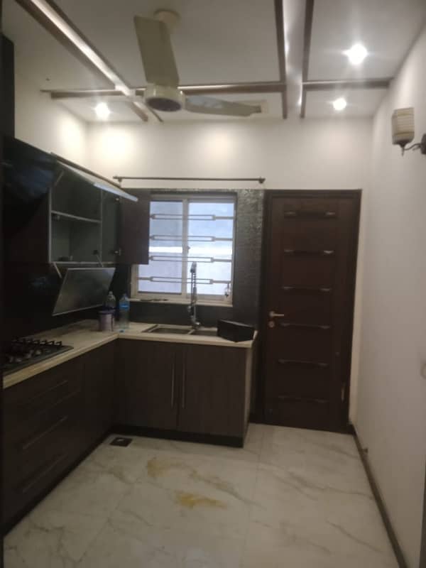 10 Marla House For Sale In Paragon City Lahore 12