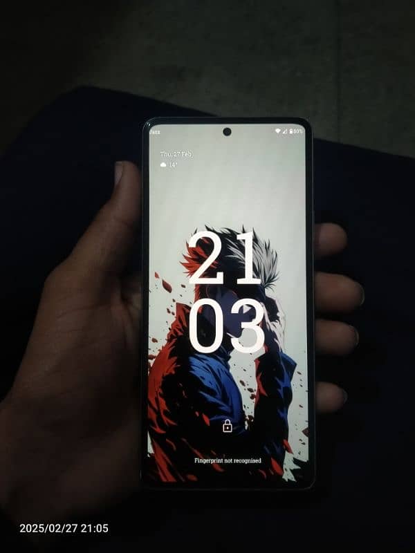 Moto Edge 30 Pro 5G (White) 4