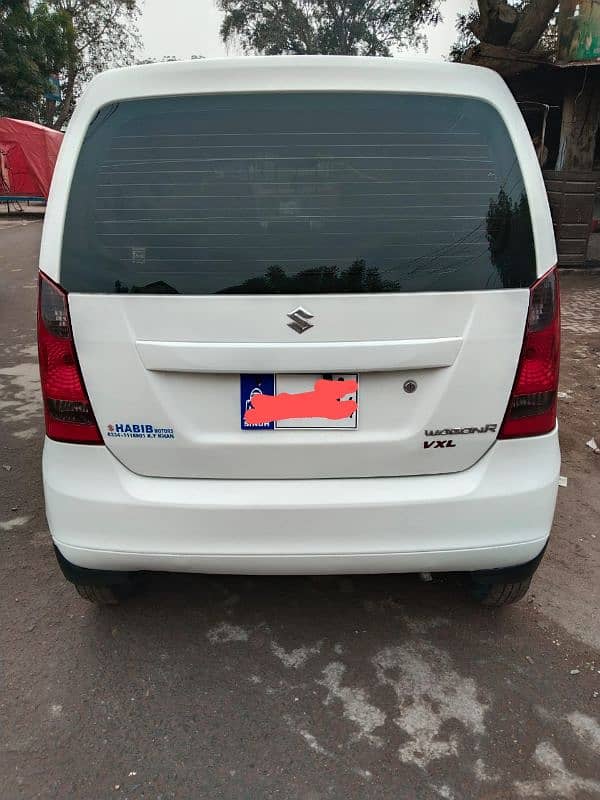 Suzuki Wagon R 2018 1