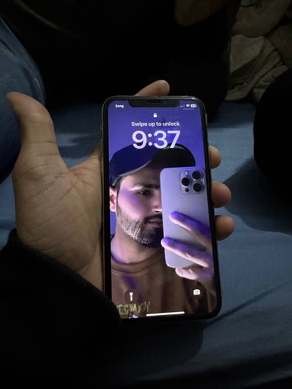 Iphone x 64 GB PTA Approved 3