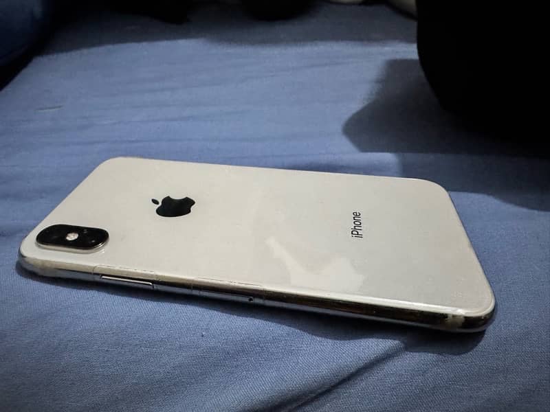 Iphone x 64 GB PTA Approved 5