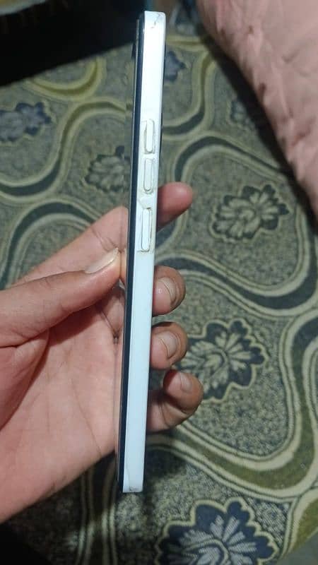 Tecno Spark 10 pro lush condition 3