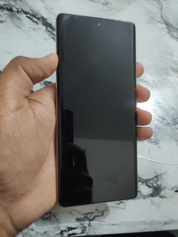 Tecno Spark 20 pro plus 8