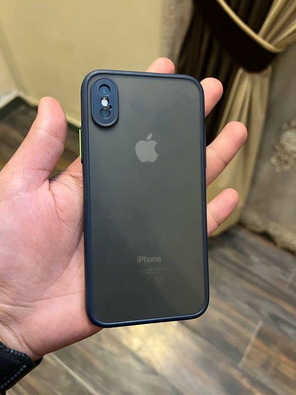 APPLE IPHONE X 9