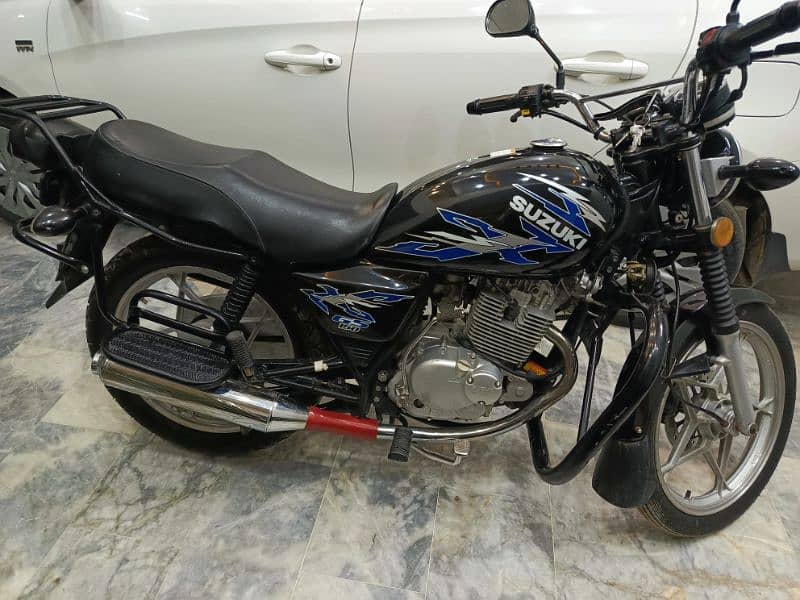 Suzuki GS 150SE 0