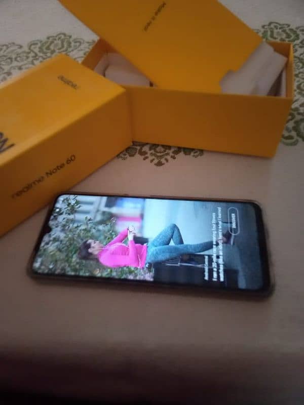 realme note60 4 128 bilkul new hy 8