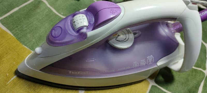 imported steam iron 5