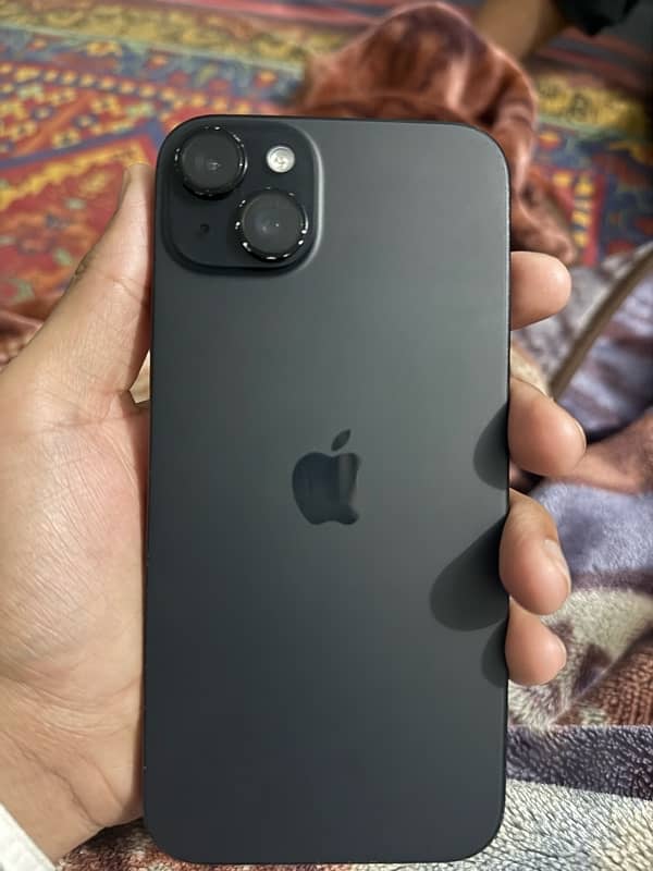 iPhone 15 Plus 0