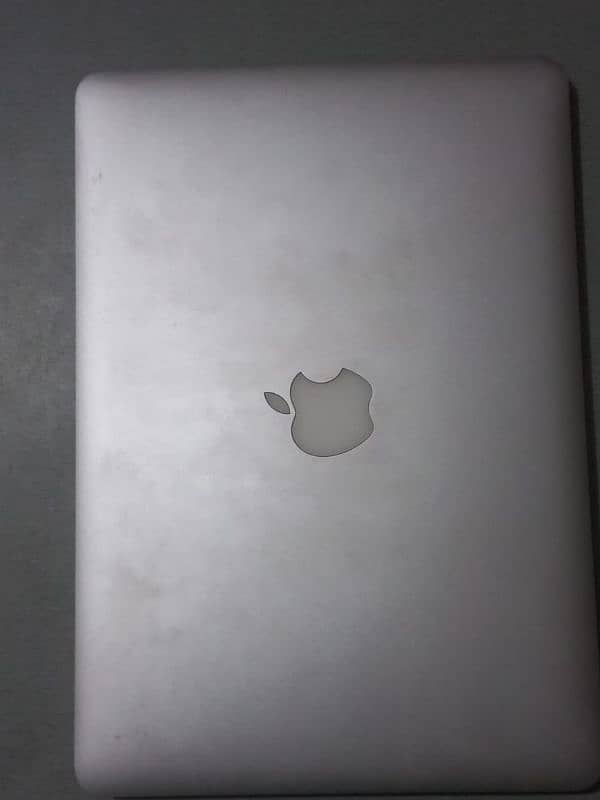 macbook pro 2015 for sell 7