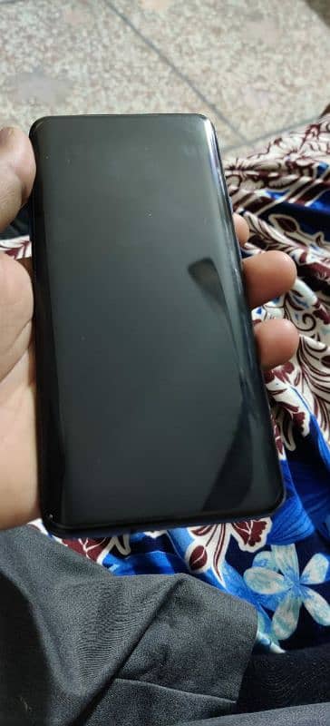 OnePlus7pro all ok hn bohat acha mobile hn 8 256GB hn 5