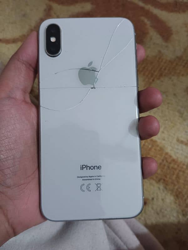 Iphone X non pta 64 GB battery health 100 back panel damage 0