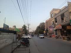 40 Marla Building For Grabs In Samanabad