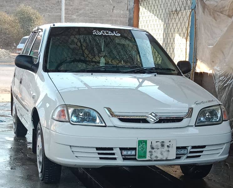 Suzuki Cultus 2013 11