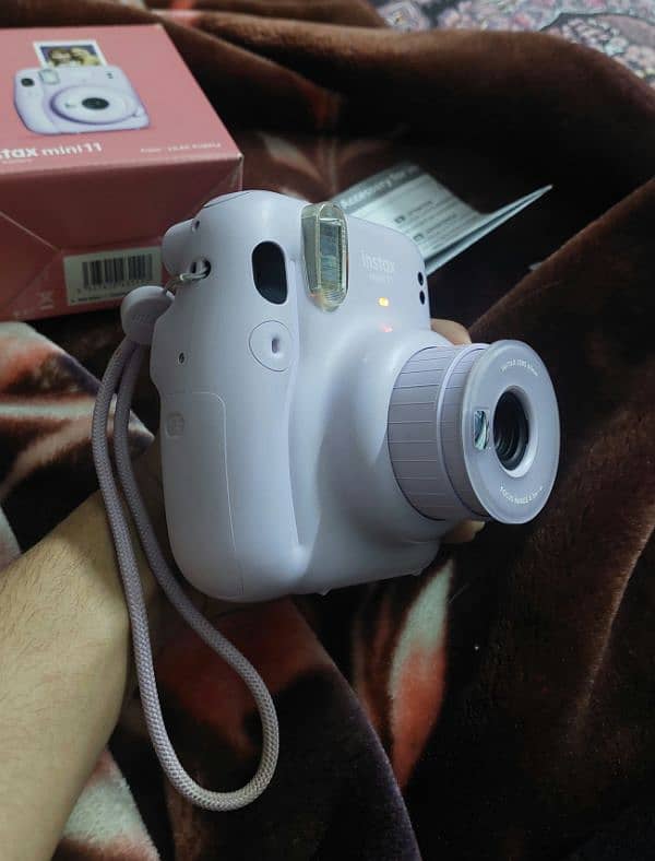 FUJIFILM Instax mini 11 (lilac purple). 5