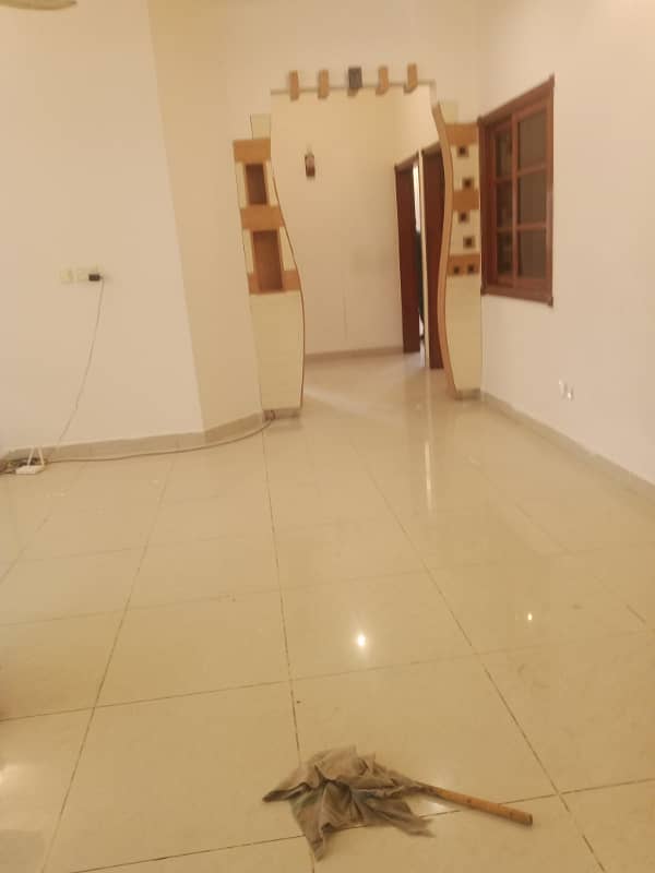 500 yards upper portion 3 Bed DD in DHA phase 7 ext khayaban sadi 0322.5996882 5