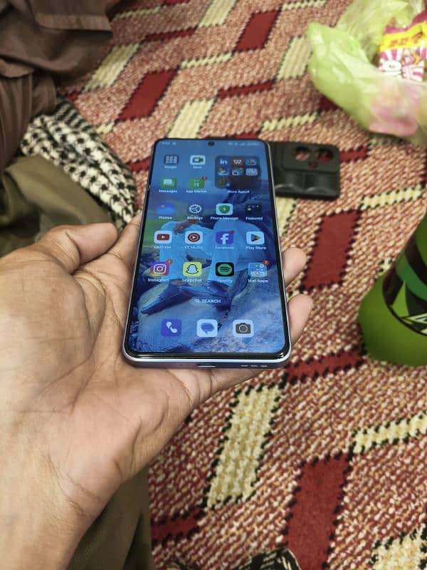 Oppo Reno 11F5g  Use only 5 months Available In Lush Condition 1