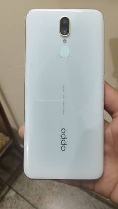 oppo f11 (8/256) gb home used home