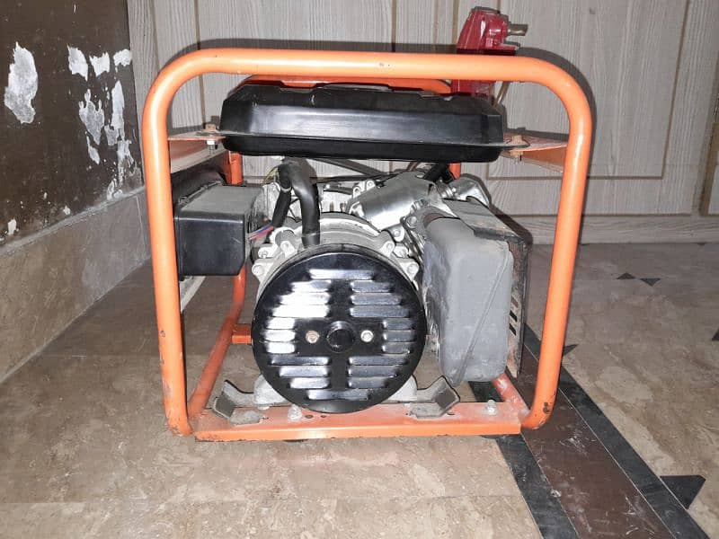 Generator 0.8 kW 5