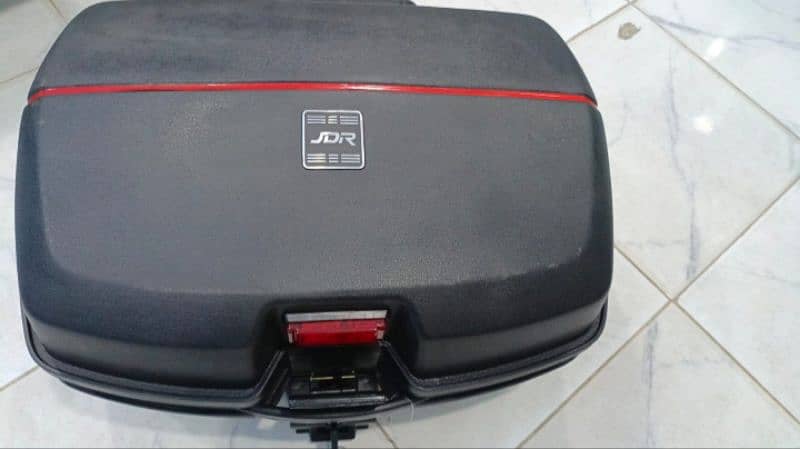 Yamaha YBZ, YBR tail Top box Fresh Condition 0