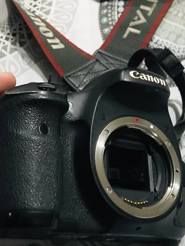 Canon 7D With Lenses 18-35 3