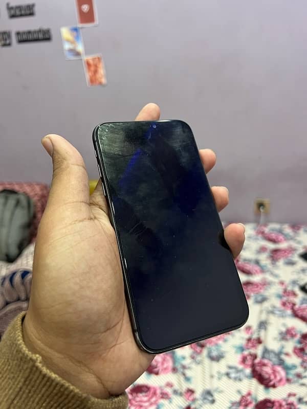 IPhone 11 64gb Factory Unlock 2