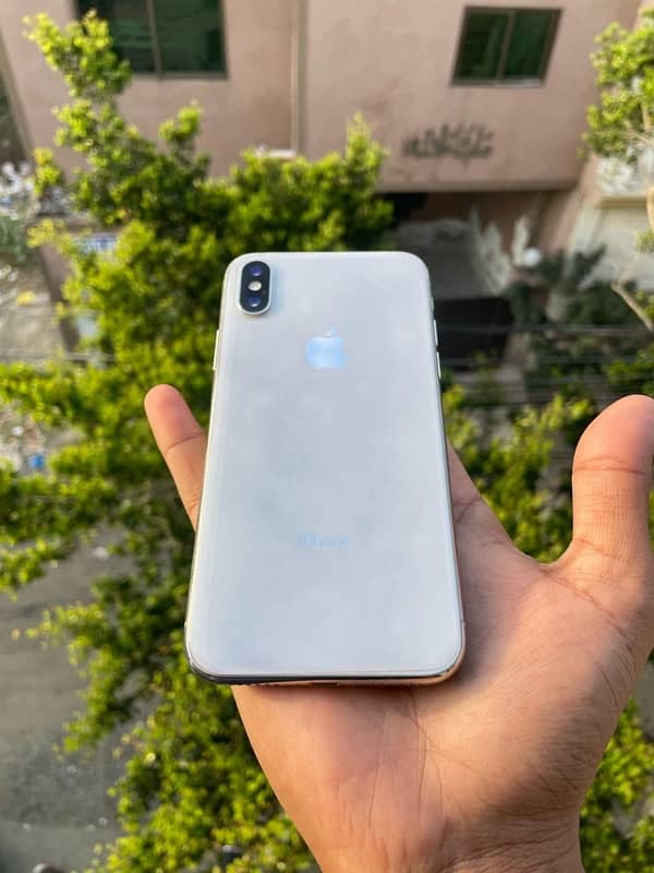 iPhone X 256GB White Official PTA Approved 3