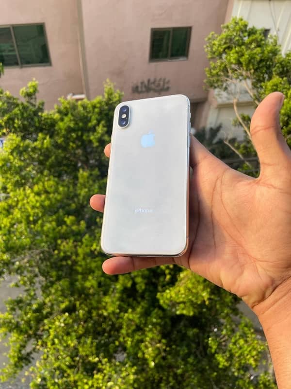 iPhone X 256GB White Official PTA Approved 6