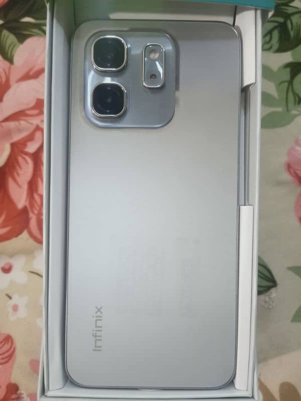 Infinix hot 50i 6/128 2