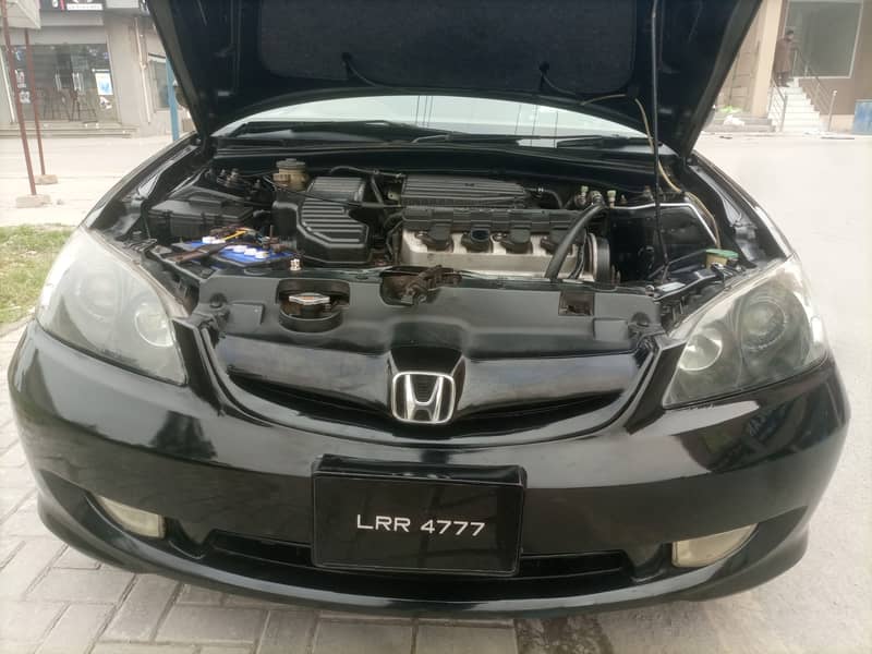 HONDA CIVIC VTi 2003 VERY NEAT & CLEAN LIKE NEW 0300 9659991 16