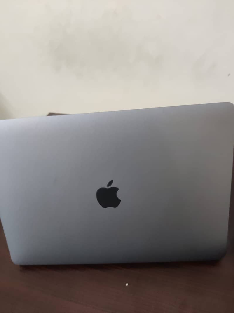 Macbook M1 Air For sale in 10/10 condition 1