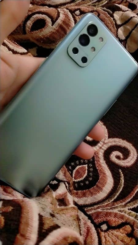 OnePlus 9r 0