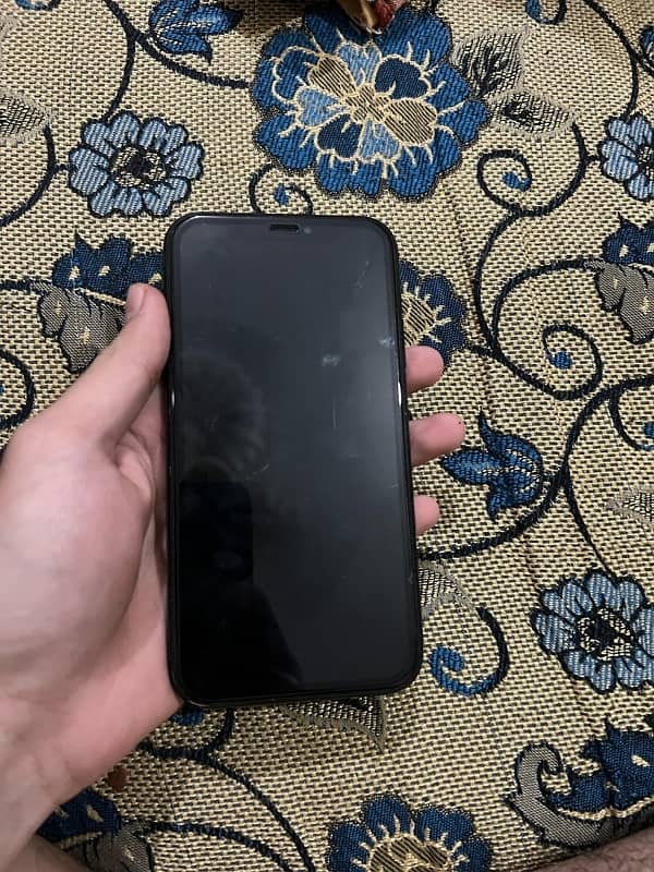 Iphone Xr 64 GB 5