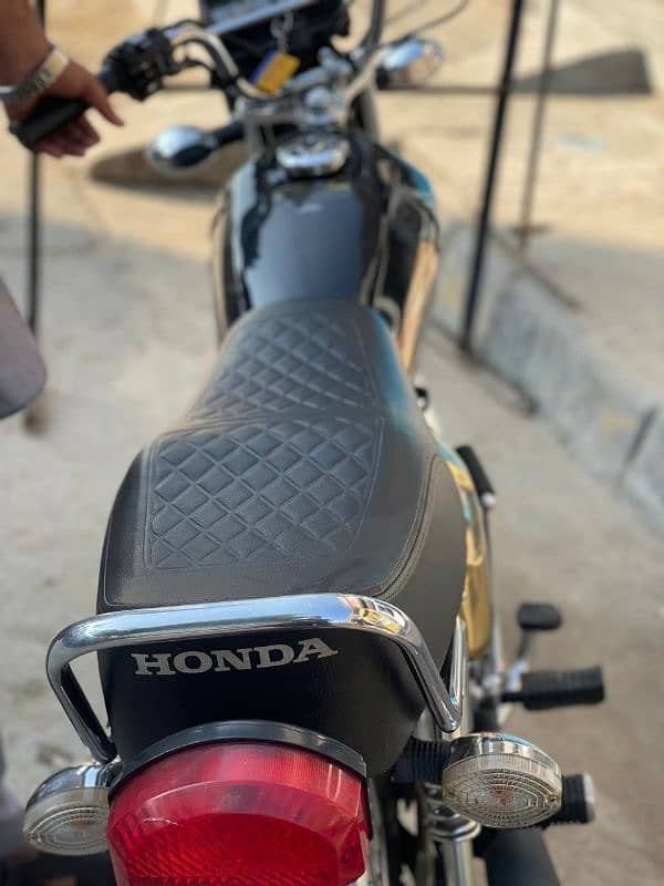 HONDA CG125 3