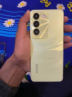 Vivo Y100