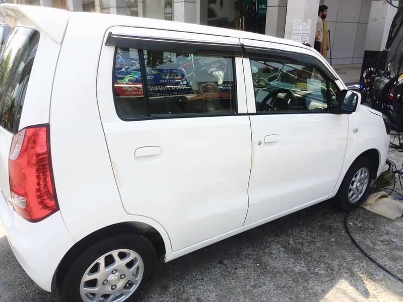 Suzuki Wagon R 2021 3