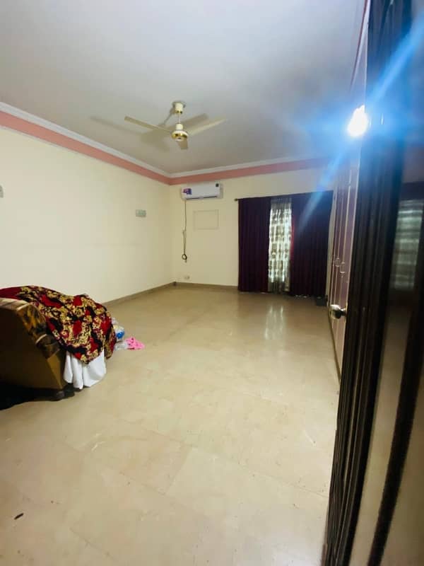 01 KANAL LOWER PORTION FOR RENT IN JOHAR TOWN LAHORE 10