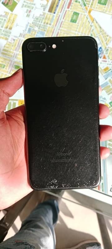 i phone 7 plus pta 128 gb in lush condition 5