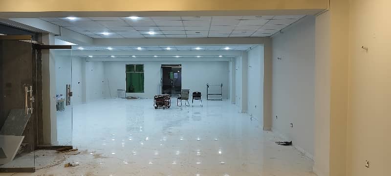 12 MARLA COMMERCIAL FLOOR HALL FOR RENT IN JOHAR TOWN LAHORE 1