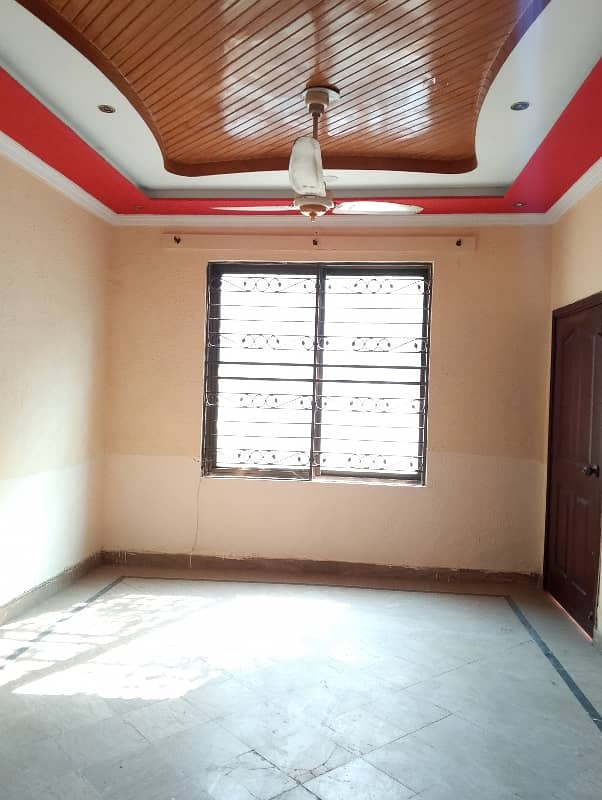 05 MARLA HOUSE FOR RENT IN JOHAR TOWN LAHORE 0