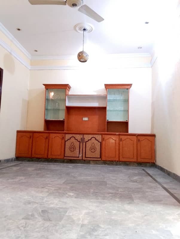 05 MARLA HOUSE FOR RENT IN JOHAR TOWN LAHORE 9