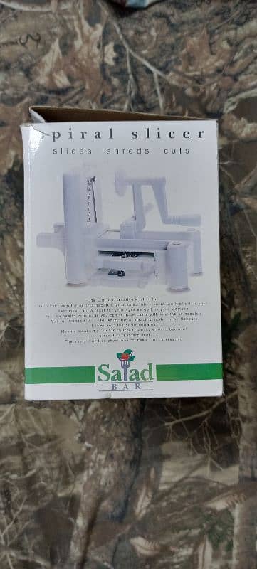 Salad Bar Cutter 3