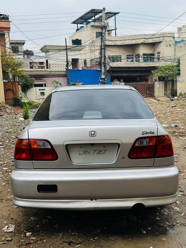 Honda Civic 2000 3