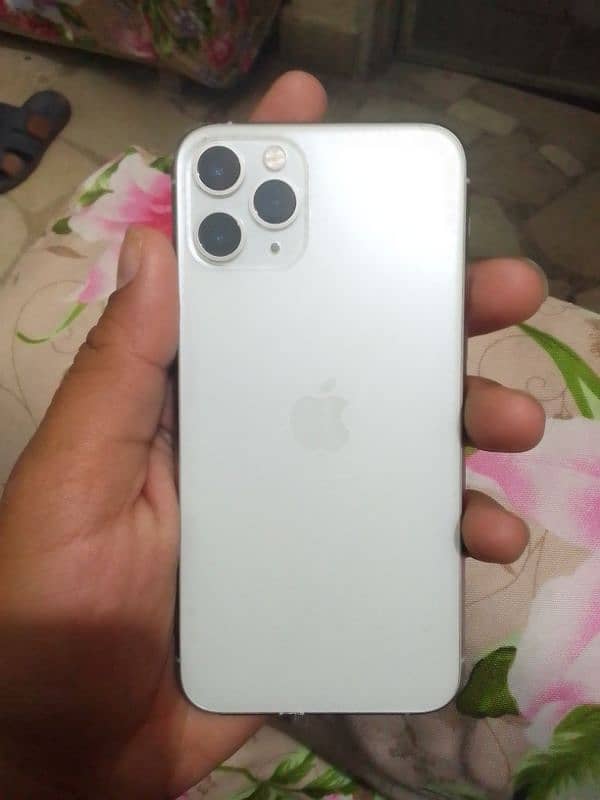 Apple iphone 11pro new 2